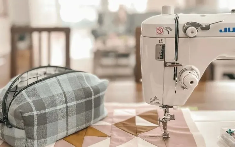 Định nghĩa và vai trò của rập trong may túi